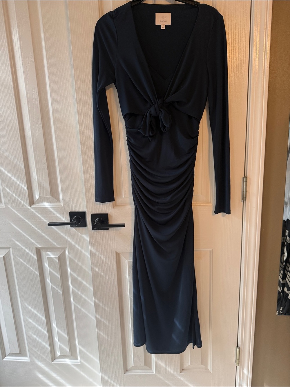 CINQÀ SEPT Brenna Jersey Tie Ruched Midi-Dress Navy - Picture 3 of 7